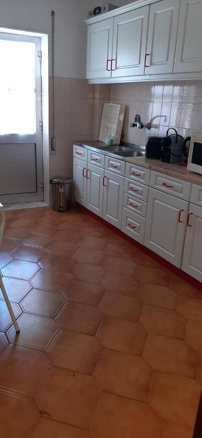 Apartamento Abril Gouveia  Buitenkant foto